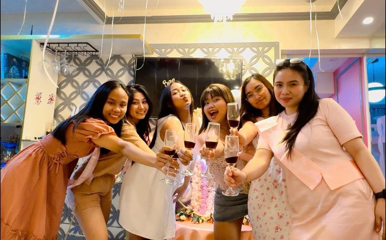 Bridal shower set up — photo 13