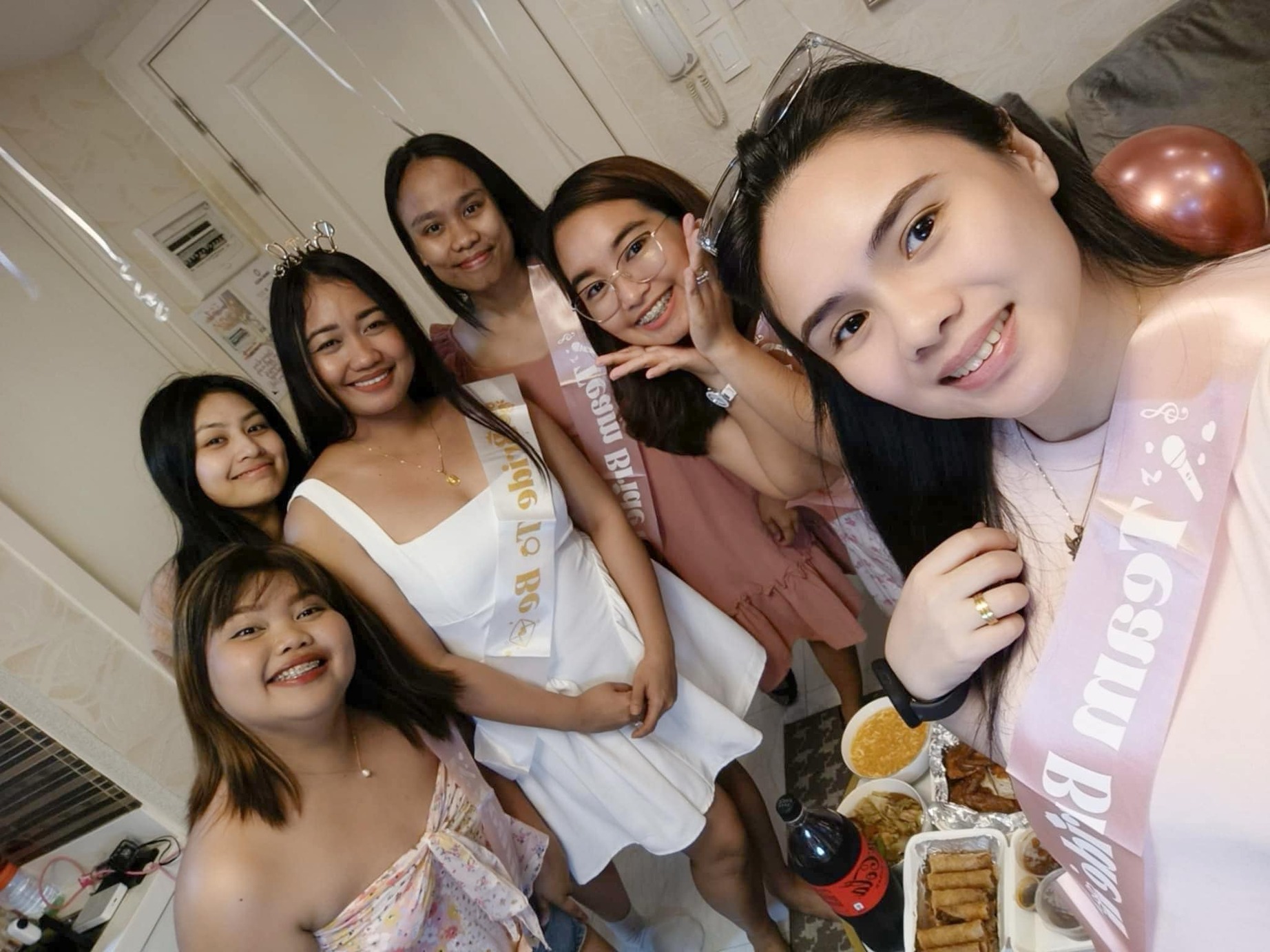 Bridal shower set up — photo 14