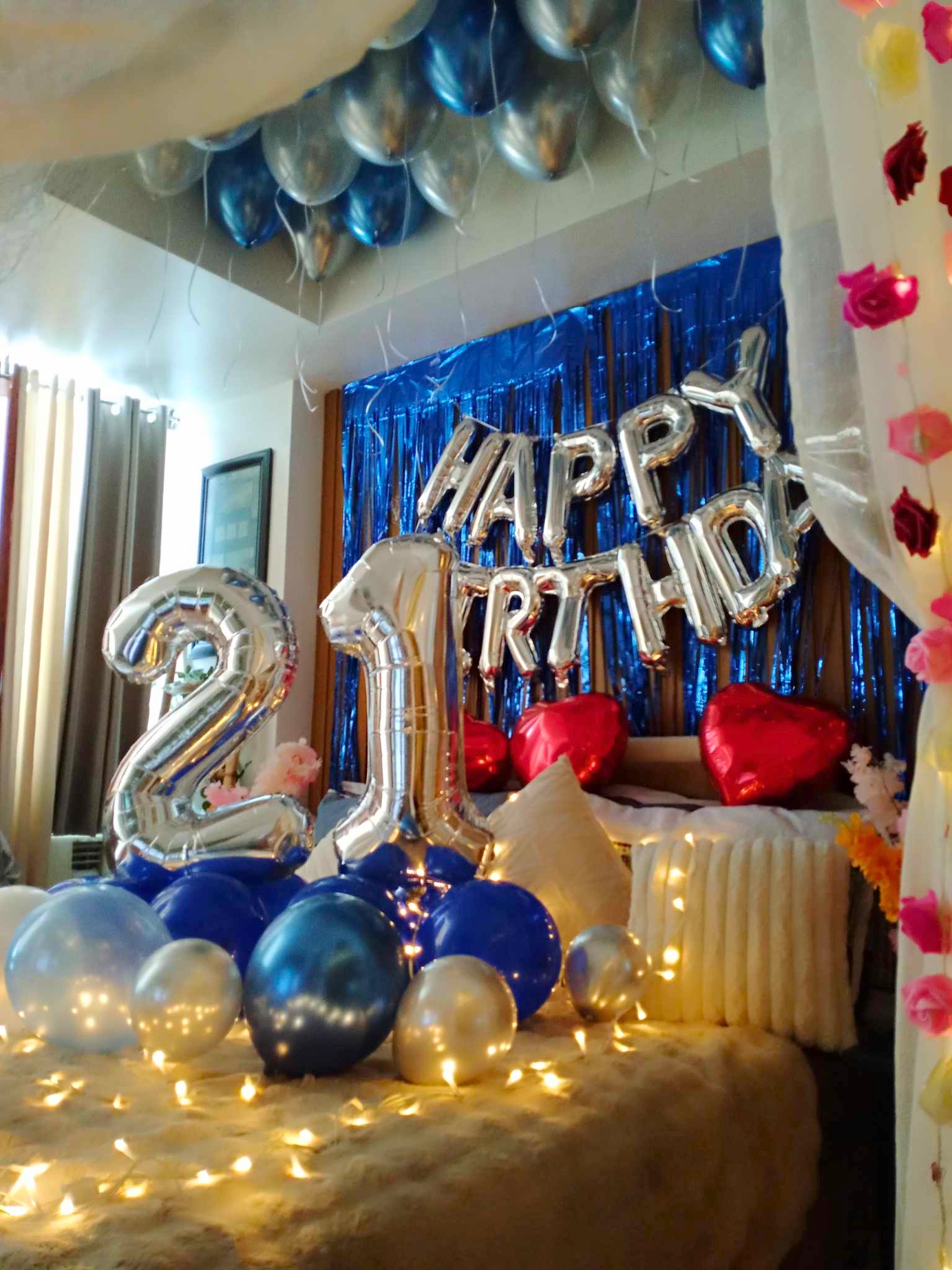 Full room decoration set up — photo 8