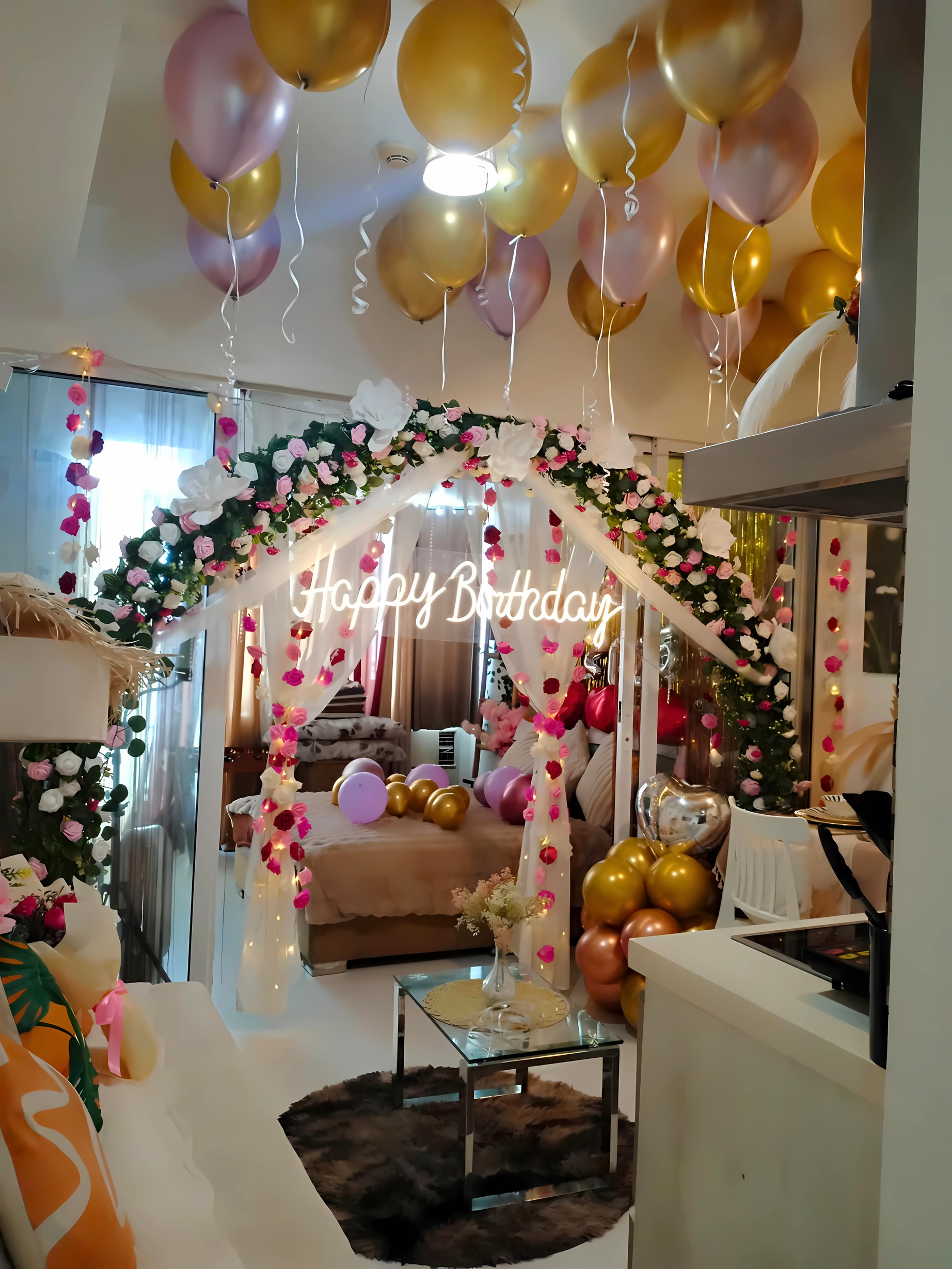 Full room decoration set up — photo 25
