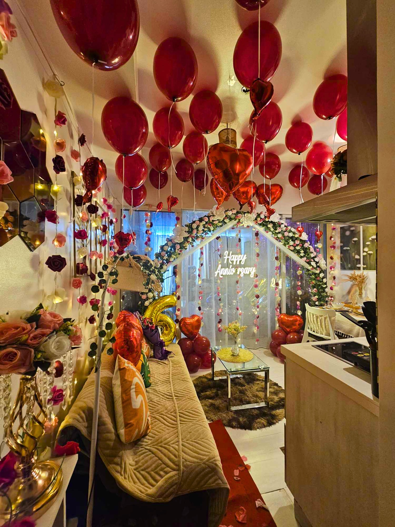 Full room decoration set up — photo 28