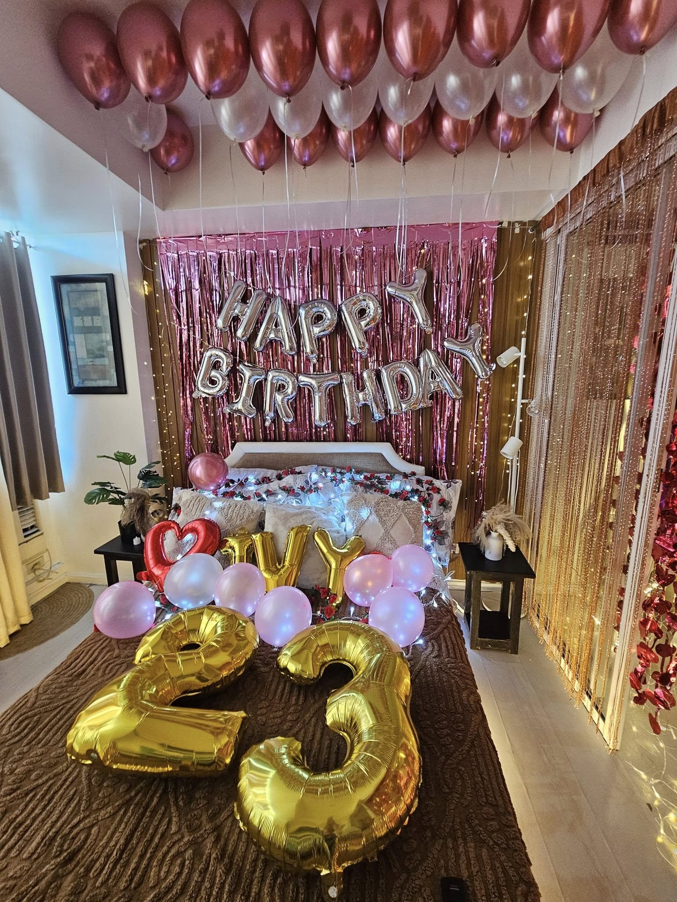 Full room decoration set up — photo 30