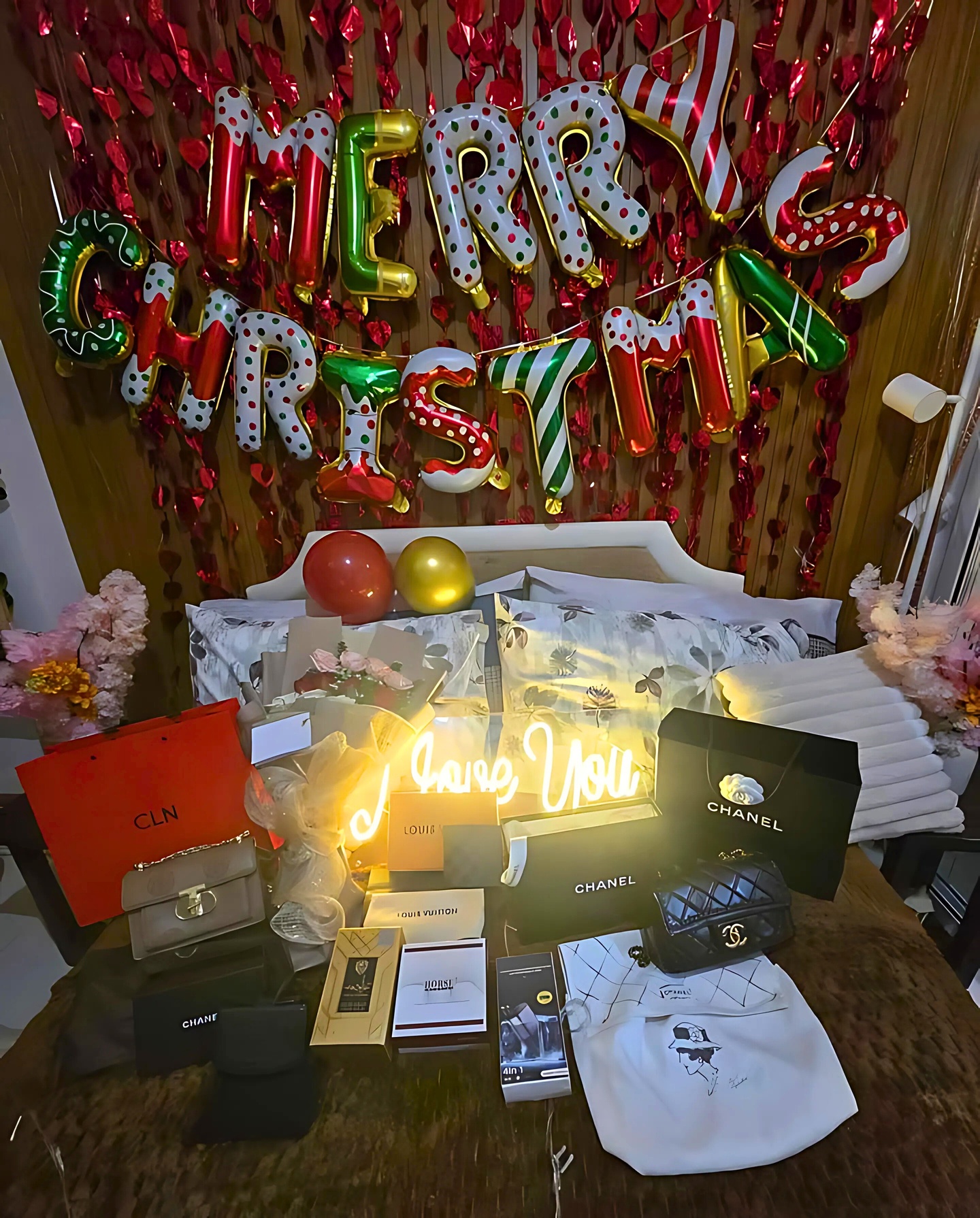 Full room decoration set up — photo 41